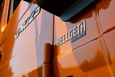 Unimog and Arocs ready for offroad adventures: From Bad Kissingen into the world